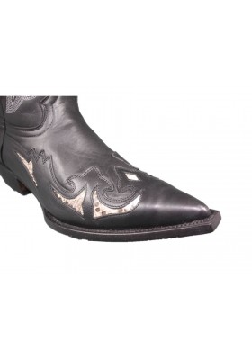 RIPORTO BLACK COWHIDE WITH NATURAL PYTHON WINDOWS 2