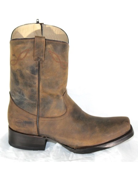 LT COLONNELLO LEE PAZZO