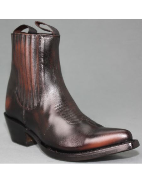 LOLITA BRUSHOFF CAFE FEMME GOWEST SANTIAG