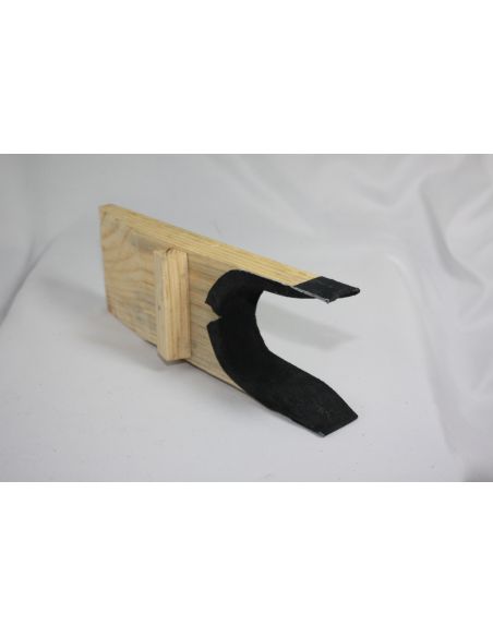 WOODEN BOOTSJACK
