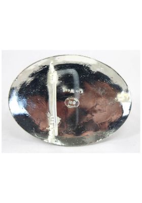 FIBBIA IN ARGENTO SFONDO NERO CAVALLO ARGENTO FIG 2