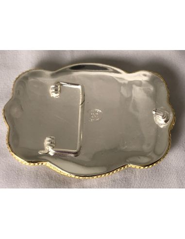 EIGHT CURVED GOLDEN BUCKLE WITH PATTERN