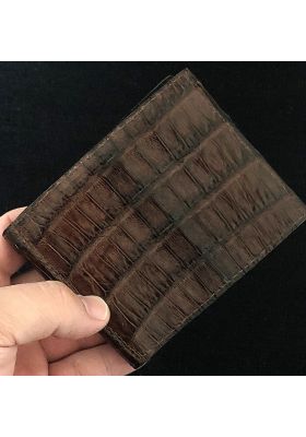 CARTERA SIMPLE DE COCODRILO MARRÓN