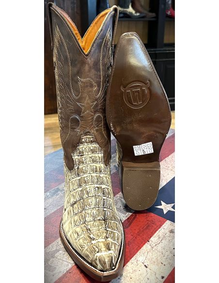 copy of CHIHUAHUA BROWN CROCODILE TAIL